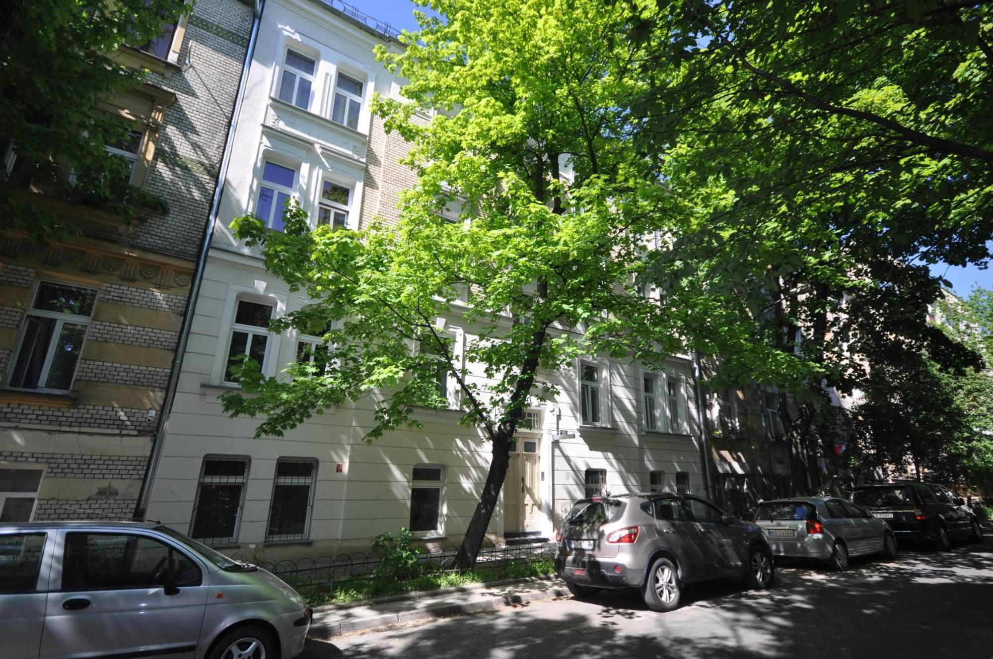 Wesola Station - Old Town By Joapart - Free Parking Krakow Exterior photo